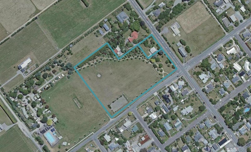 41 Kitchener Street, Martinborough - Carousel 1