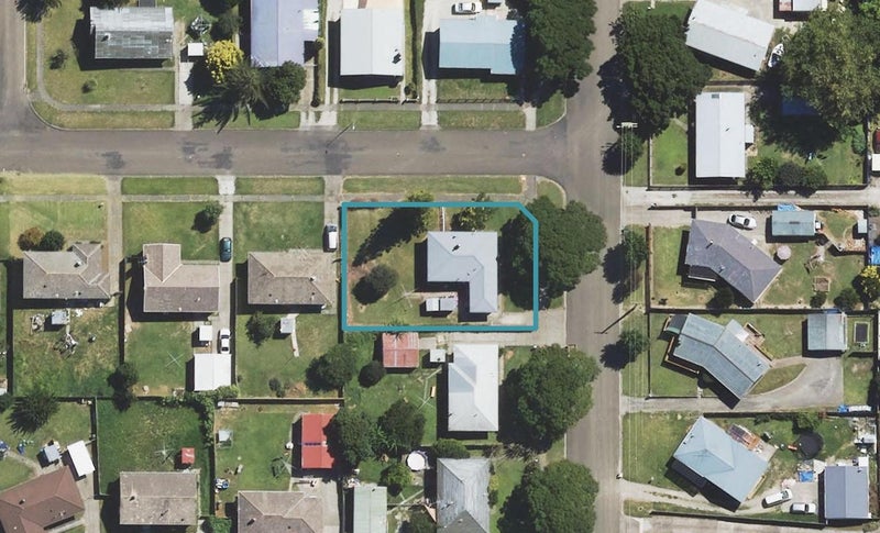 46 Lyell Road, Outer Kaiti, Gisborne - Carousel 1