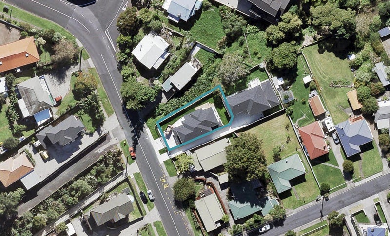 43A Nikau Street, New Lynn, Auckland - Carousel 1