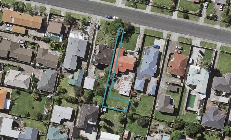8/5 Ayr Road, Pakuranga, Auckland - Carousel 1