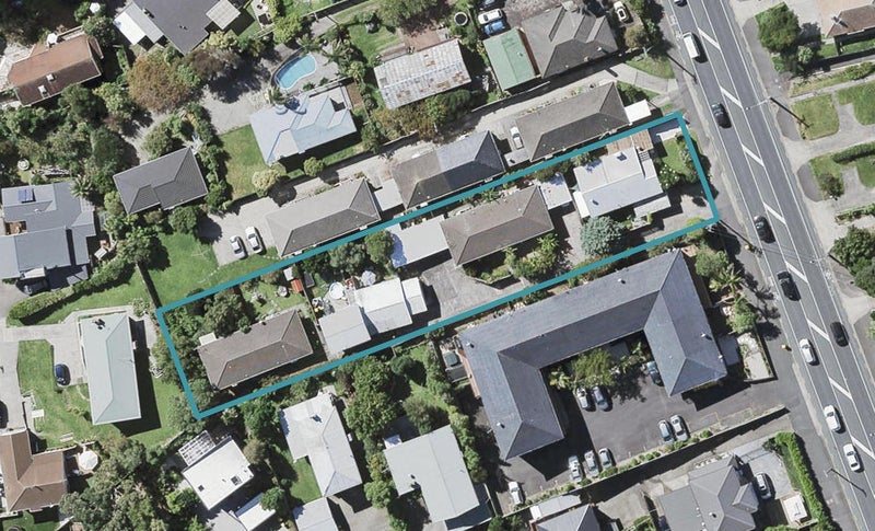 1/85 Lake Road, Belmont, Auckland - Carousel 1