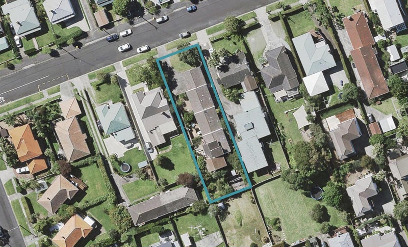 3/11 Kawerau Avenue, Devonport, Auckland - Carousel 1