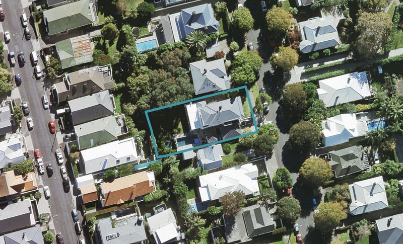 20 Sentinel Road, Herne Bay, Auckland - Carousel 1