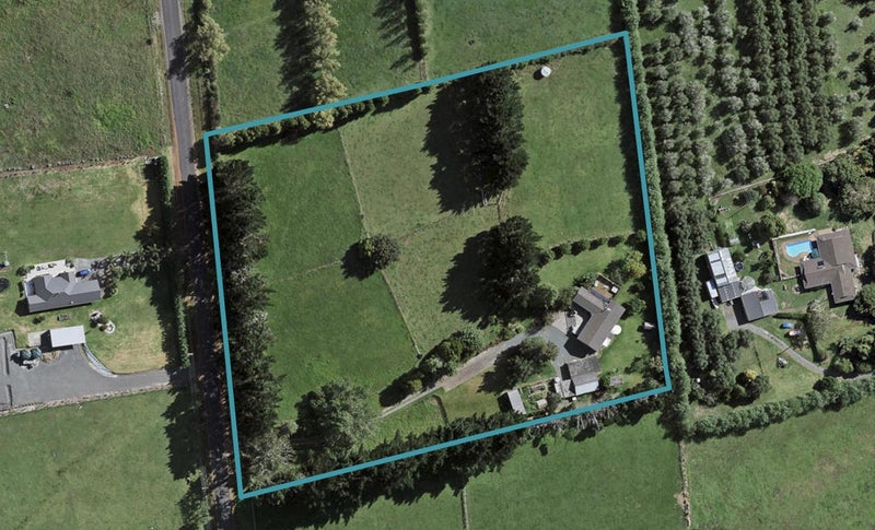 33 Boyd Road, Pukekohe - Carousel 1