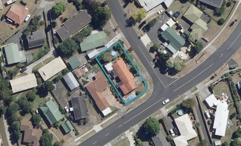 1 Halyard Close, Flagstaff, Hamilton - Carousel 1