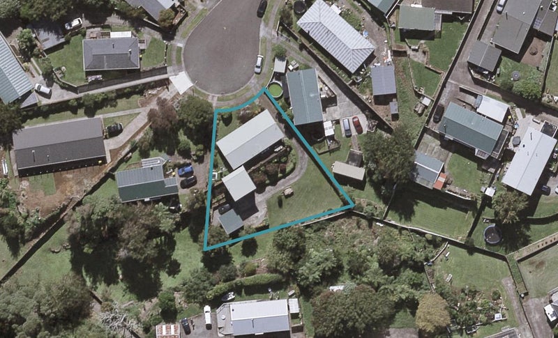 9 Tui Place, Bell Block, New Plymouth - Carousel 1