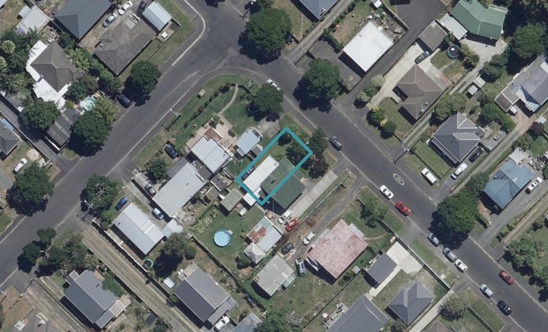 2/19 Walsh Street, Forest Lake, Hamilton - Carousel 1