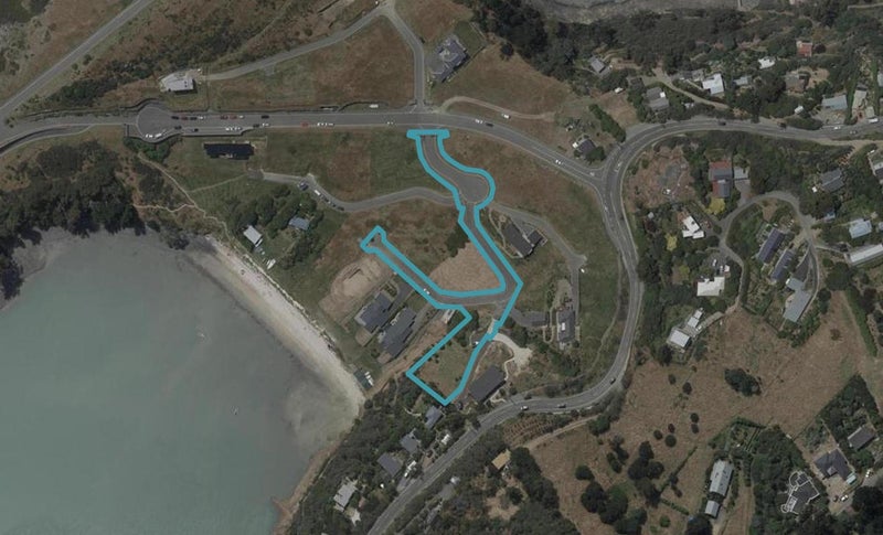 9 Te Wharau Lane, Charteris Bay, Governors Bay - Carousel 1