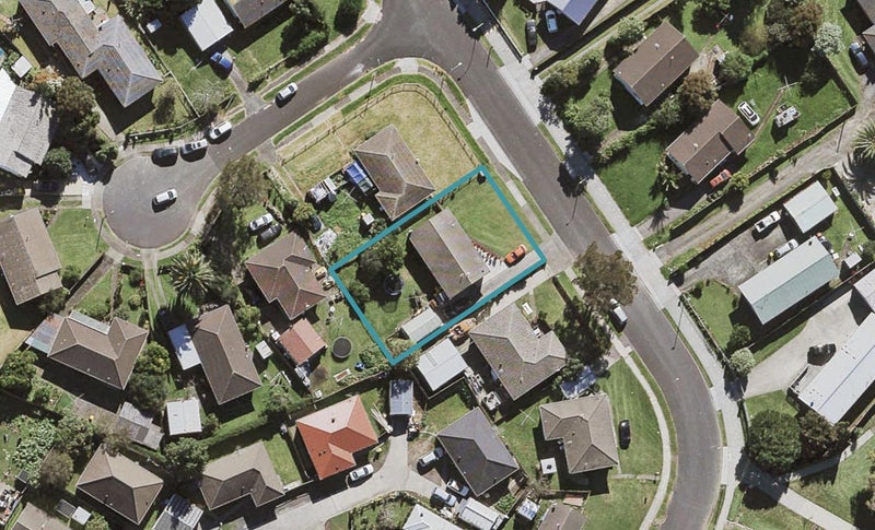 29 Windrush Close, Mangere, Auckland - Carousel 1