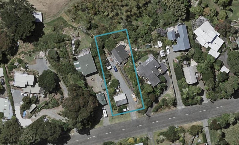 63 Makora Road, Otaihanga, Paraparaumu - Carousel 1