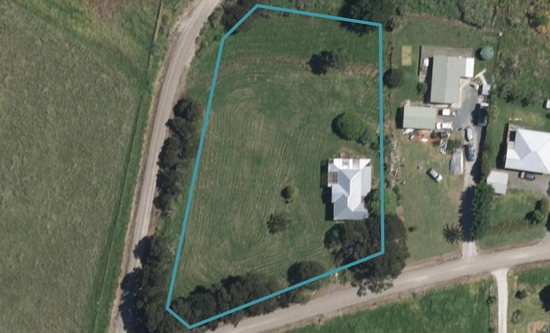 37 Waihuka Road, Ōmāpere, Kaikohe - Carousel 1