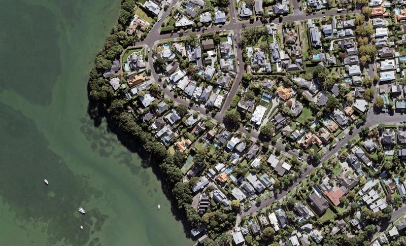 75 Marine Parade, Herne Bay, Auckland - Carousel 1