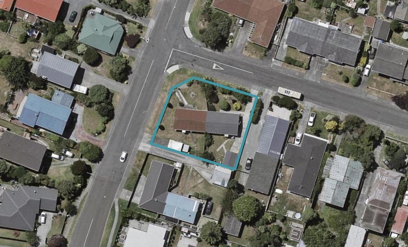 17 Princeton Road, Raumati Beach, Paraparaumu - Carousel 1