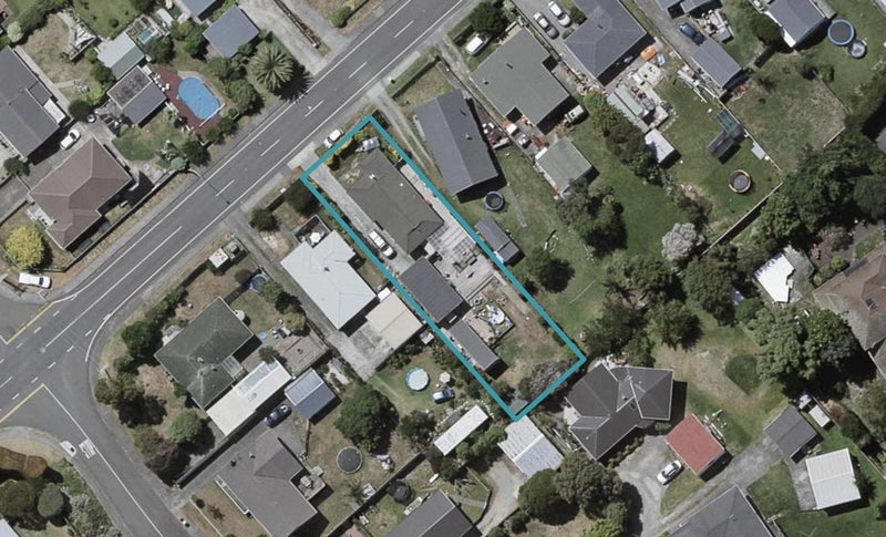 32 Walton Road, Paraparaumu Beach, Paraparaumu - Carousel 1