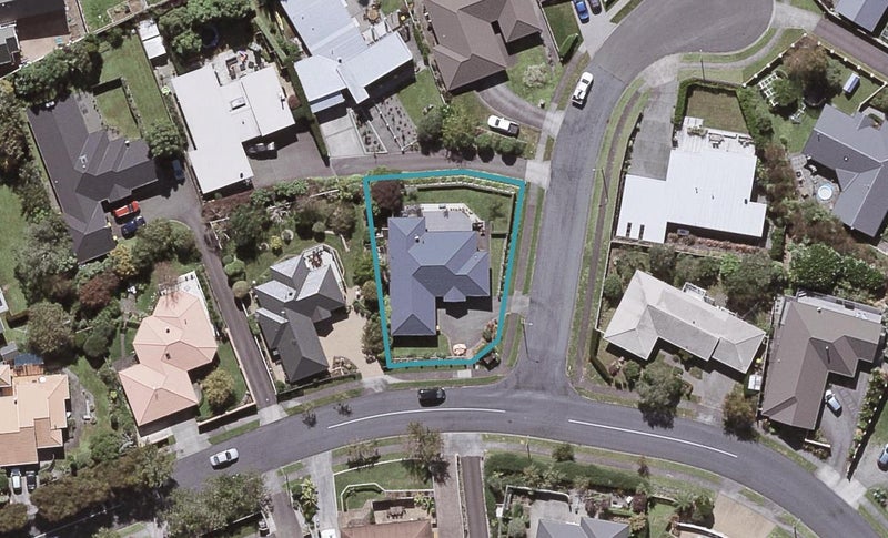 7 Ashmore Drive, Frankleigh Park, New Plymouth - Carousel 1