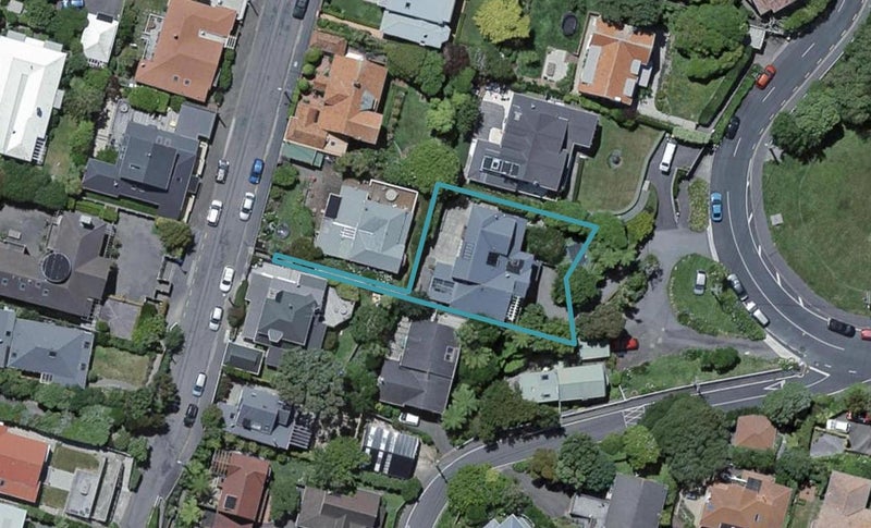 51 Wadestown Road, Wadestown, Wellington - Carousel 1