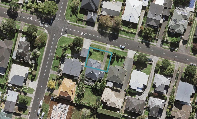 16A Hollywood Avenue, Epsom, Auckland - Carousel 1