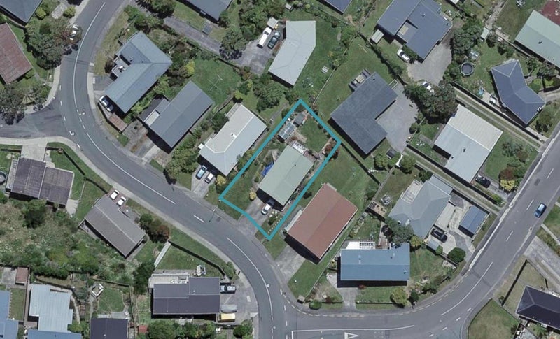 26 Fitzpatrick Street, Newlands, Wellington - Carousel 1