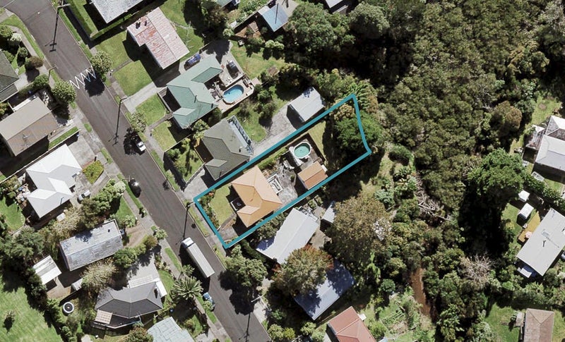 111 Holly Street, Avondale, Auckland - Carousel 1