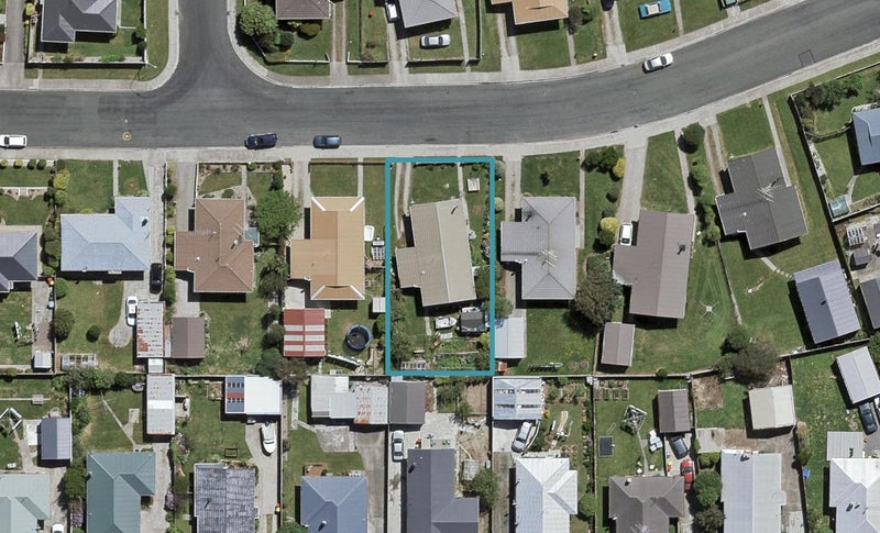 59 Kilmarnock Avenue, Strathern, Invercargill - Carousel 1