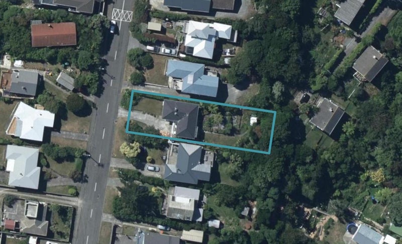 14 Herewini Street, Titahi Bay, Porirua - Carousel 1