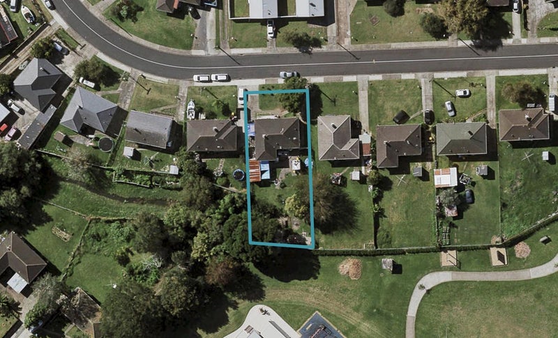 19 Nola Crescent, Otara, Auckland - Carousel 1