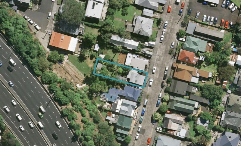 18 Claremont Street, Grafton, Auckland - Carousel 1