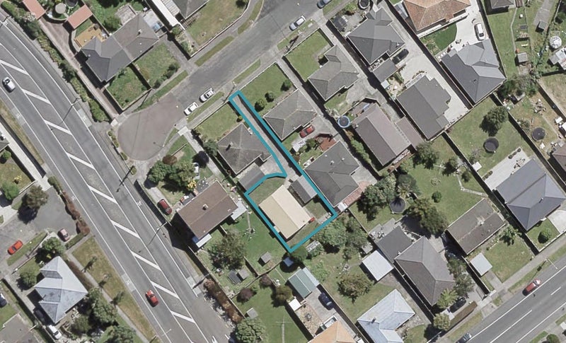 2/48 Athlone Crescent, Avalon, Lower Hutt - Carousel 1