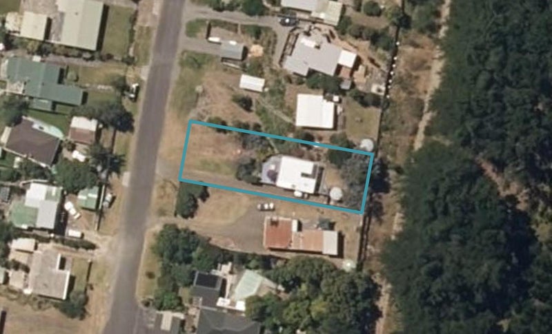 172 Kahukura Avenue, Waitārere Beach, Levin - Carousel 1