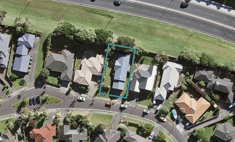 24 Pukatea Avenue, Albany, Auckland - Carousel 1