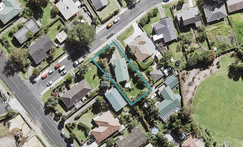 3 Beswick Place, Birkdale, Auckland - Carousel 1
