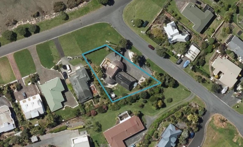 298 Beach Road, Onerahi, Whangarei - Carousel 1