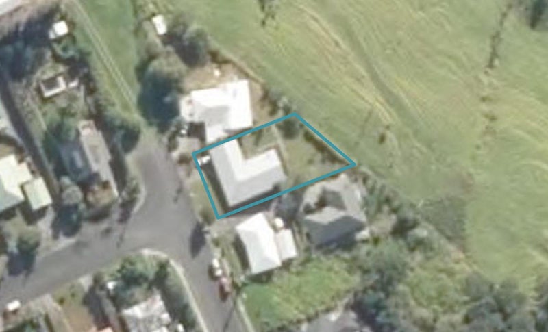 35 Montgomery Avenue, Onerahi, Whangarei - Carousel 1