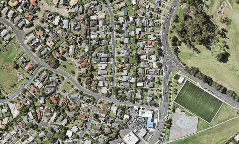 8A William Souter Street, Forrest Hill, Auckland - Carousel 1