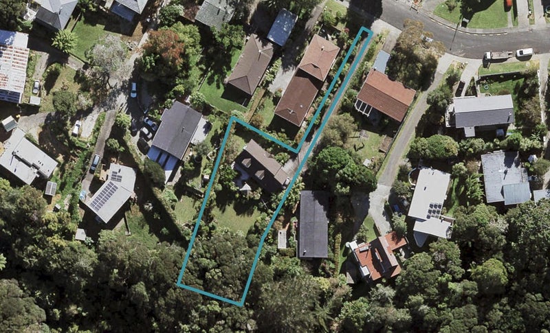 18 Morriggia Place, Bayview, Auckland - Carousel 1