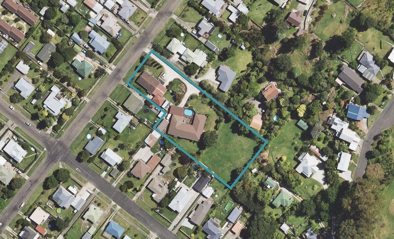 19 Winter Street, Mangapapa, Gisborne - Carousel 1