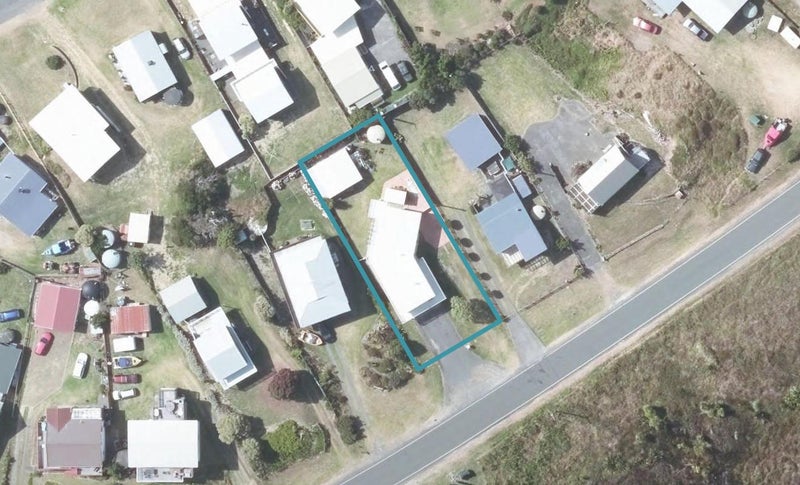 419 Ormond Drive, Māhia - Carousel 1
