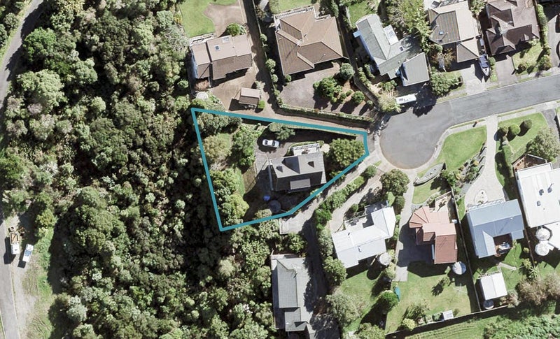 25 Kathy Terrace, Stanmore Bay, Whangaparaoa - Carousel 1