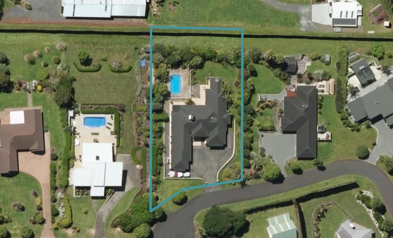 19 Tullamore, Maunu, Whangarei - Carousel 1