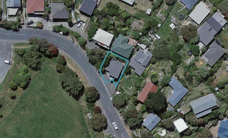 37 Houghton Bay Road, Houghton Bay, Wellington - Carousel 1