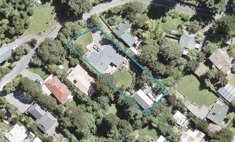 5 Avian Crescent, Blue Mountains, Upper Hutt - Carousel 1
