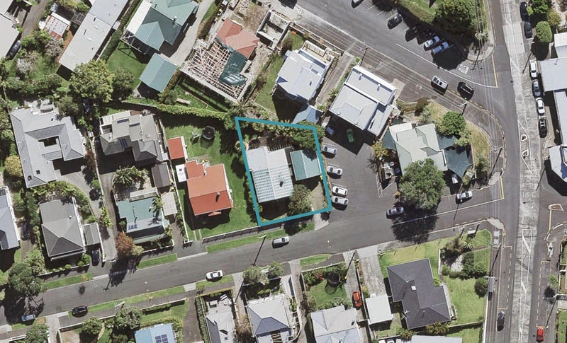 3 Vincent Road, Northcote Point, Auckland - Carousel 1