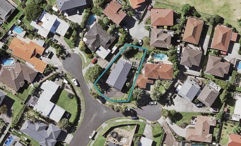 37 Tyrian Close, Half Moon Bay, Auckland - Carousel 1