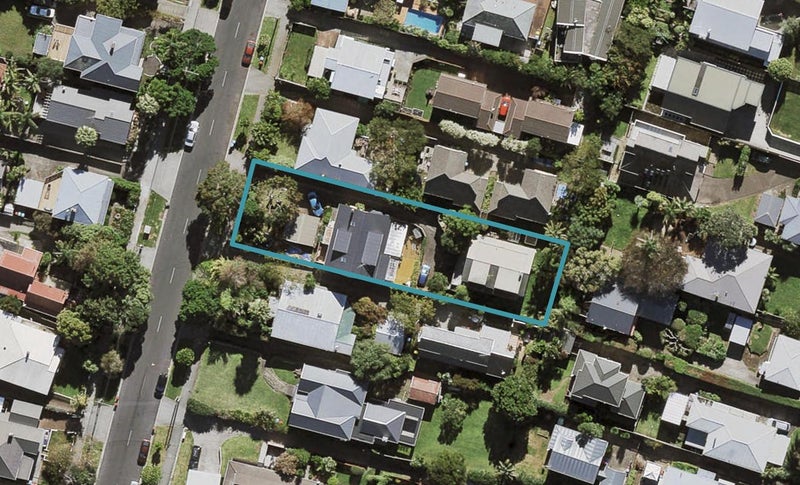 37 Symonds Street, Onehunga, Auckland - Carousel 1