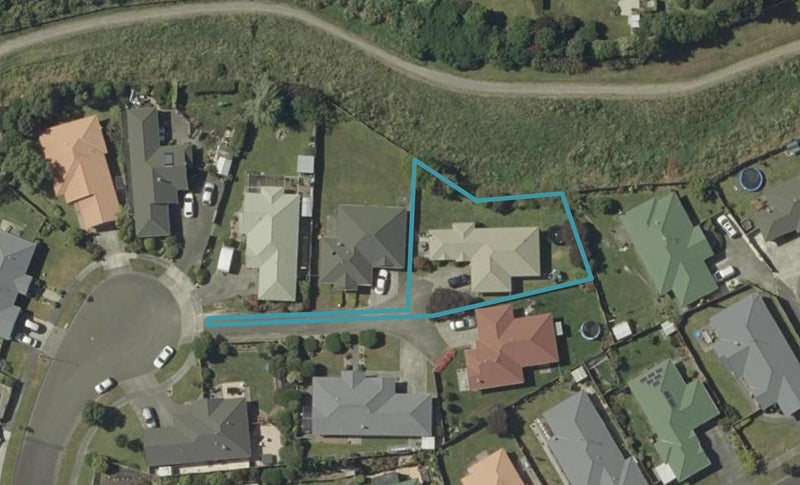 10 Logan Views, Kelvin Grove, Palmerston North - Carousel 1