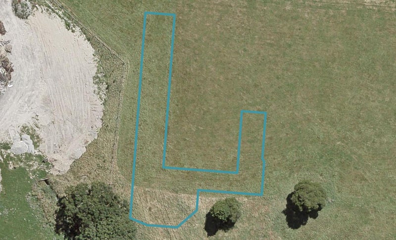 15 Green Lane, Wallaceville, Upper Hutt - Carousel 1