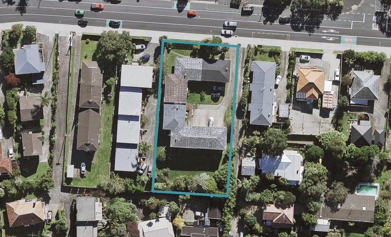 3/238 Onewa Road, Birkenhead, Auckland - Carousel 1
