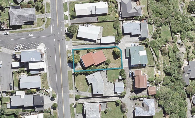 268 Dowse Drive, Maungaraki, Lower Hutt - Carousel 1