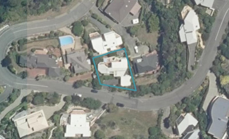 47 The Cliffs, Britannia Heights, Nelson - Carousel 1