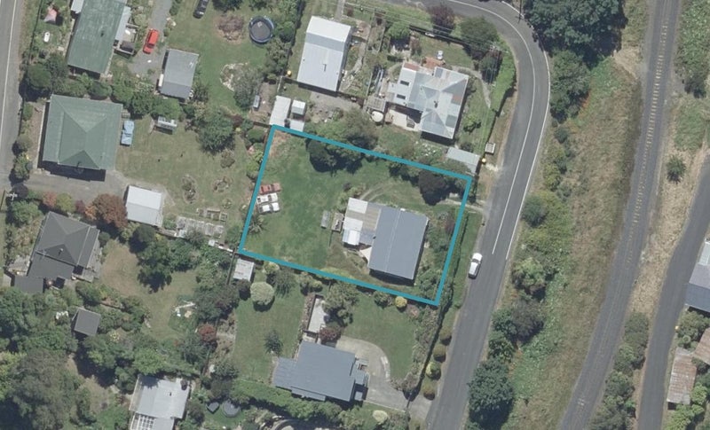 11 Couper Street, Warrington, Waikouaiti - Carousel 1